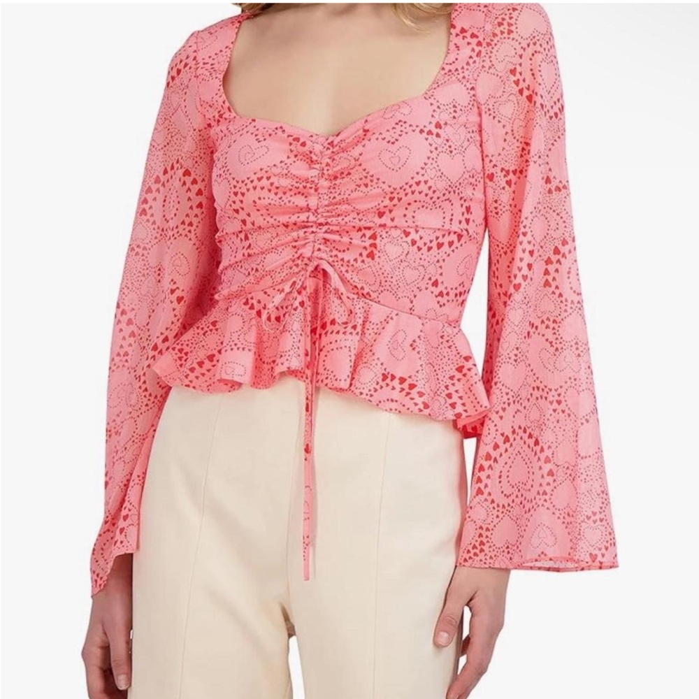 BCBGeneration Bell Sleeve
Peplum Top Square Neck (pink hearts)